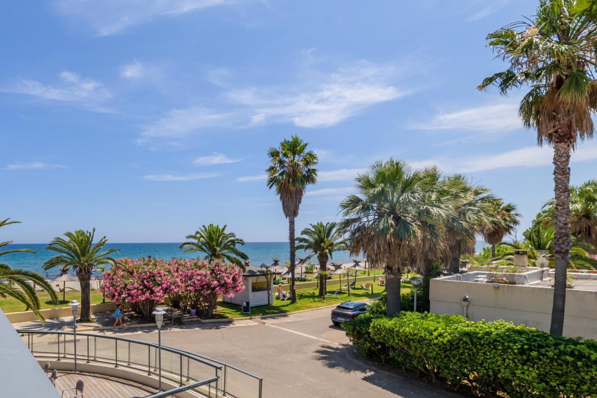Hotel & Restaurant San Pellegrino Folelli Екстериор снимка