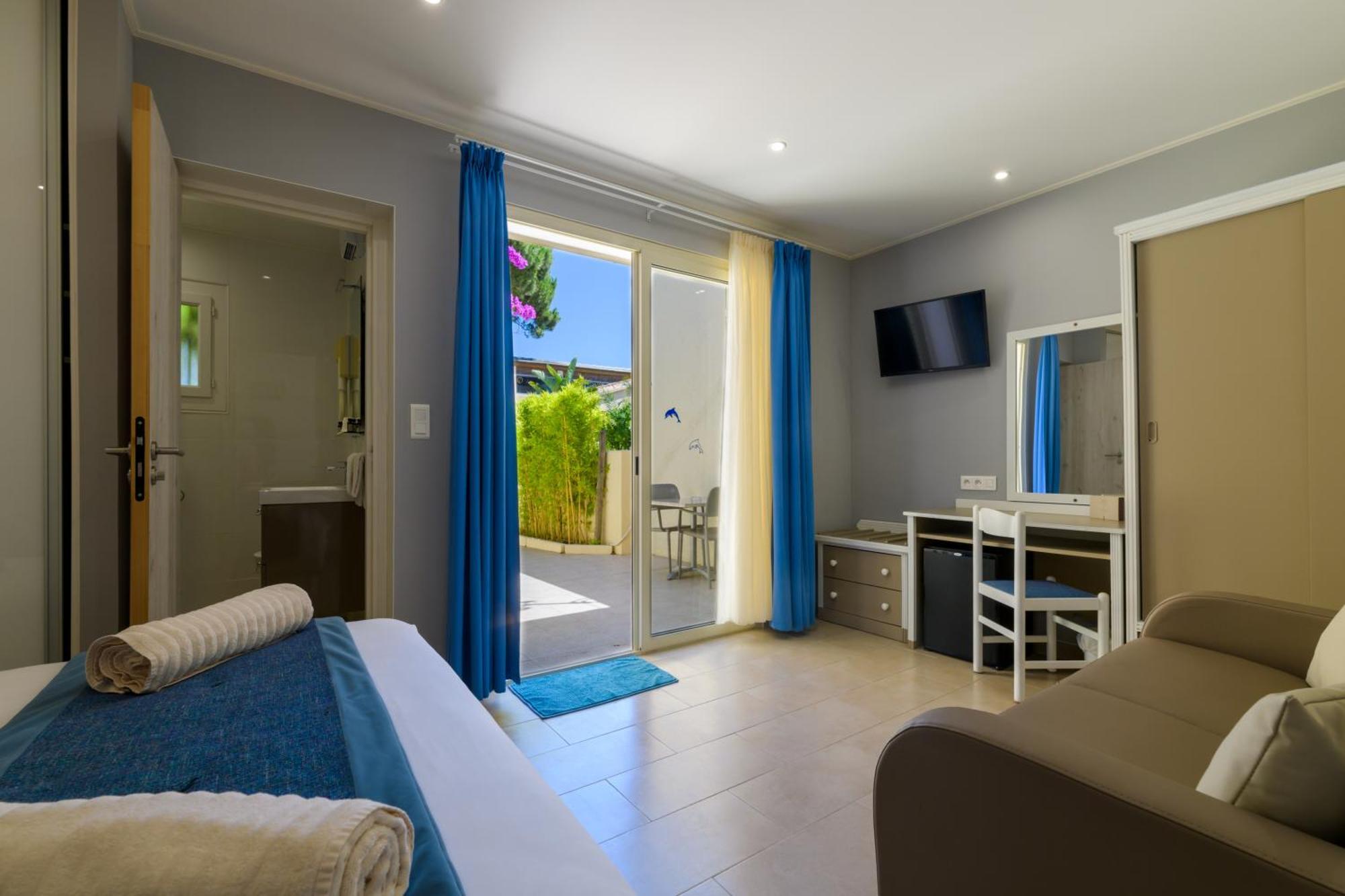 Hotel & Restaurant San Pellegrino Folelli Екстериор снимка