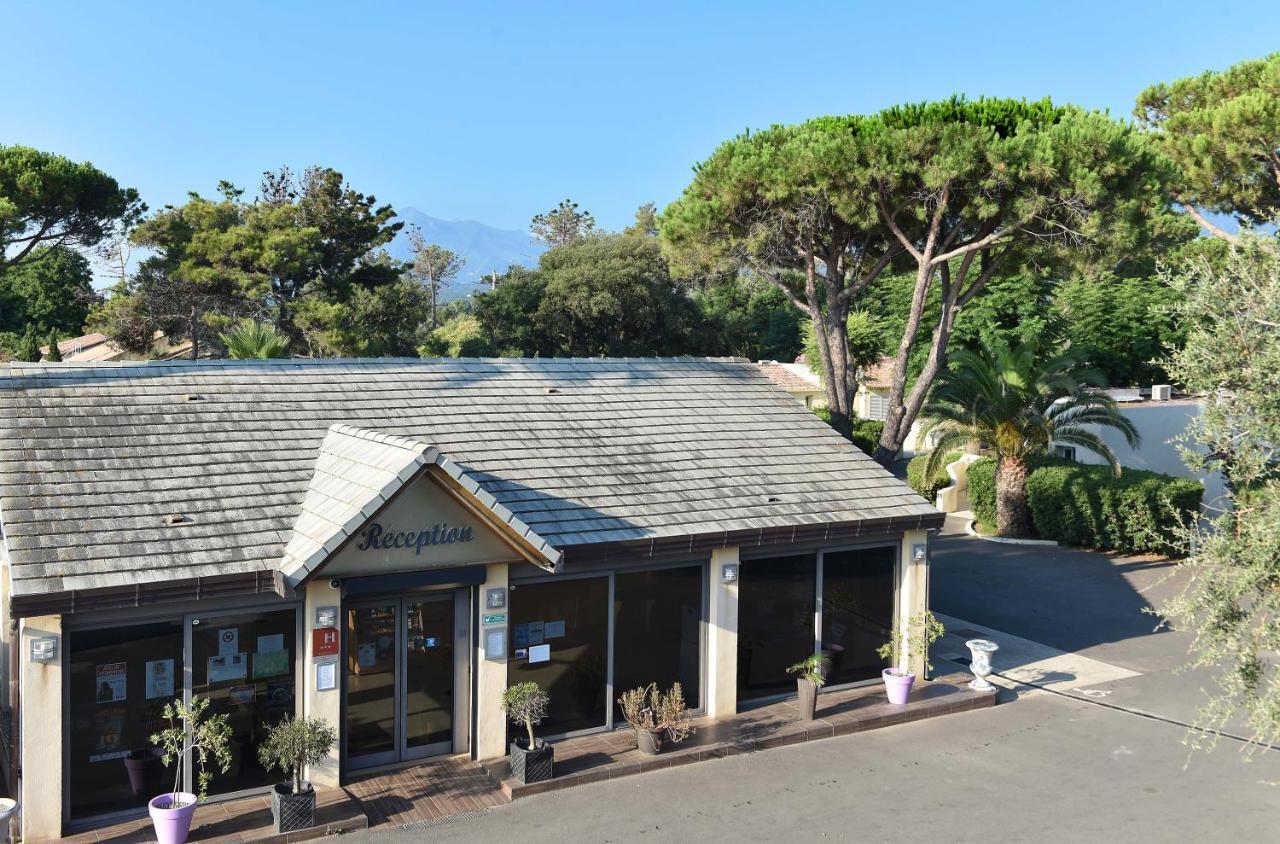 Hotel & Restaurant San Pellegrino Folelli Екстериор снимка